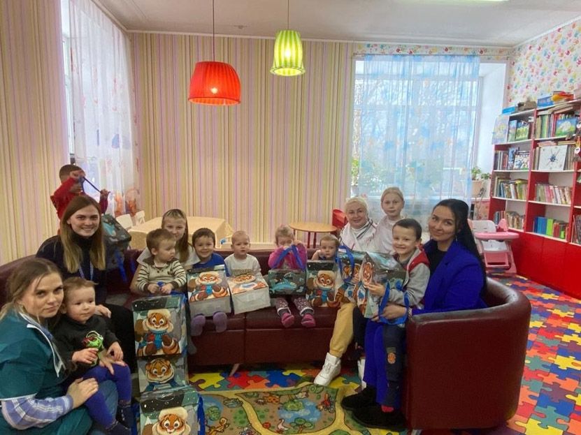 Радость детям из благотворительного приюта «МАМИН ДОМИК»